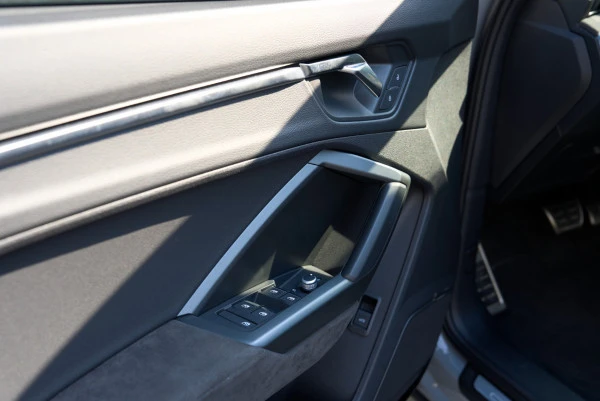 Grey Audi RSQ3 Photo 12