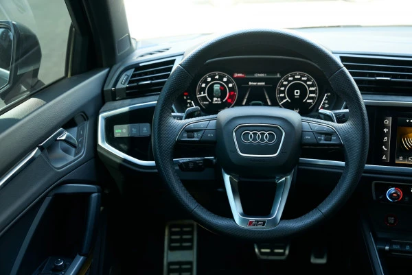 Grey Audi RSQ3 Photo 23