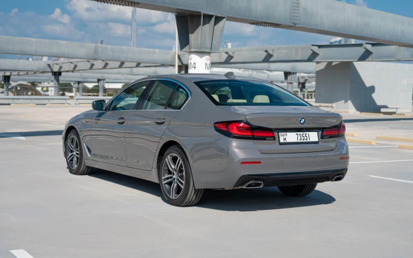BMW 520i