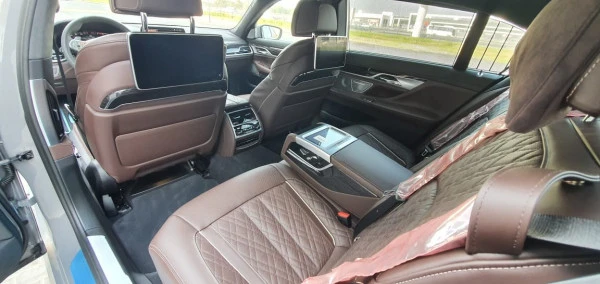 BMW 750 Li M