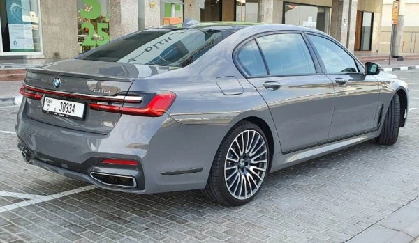 BMW 750 Li M