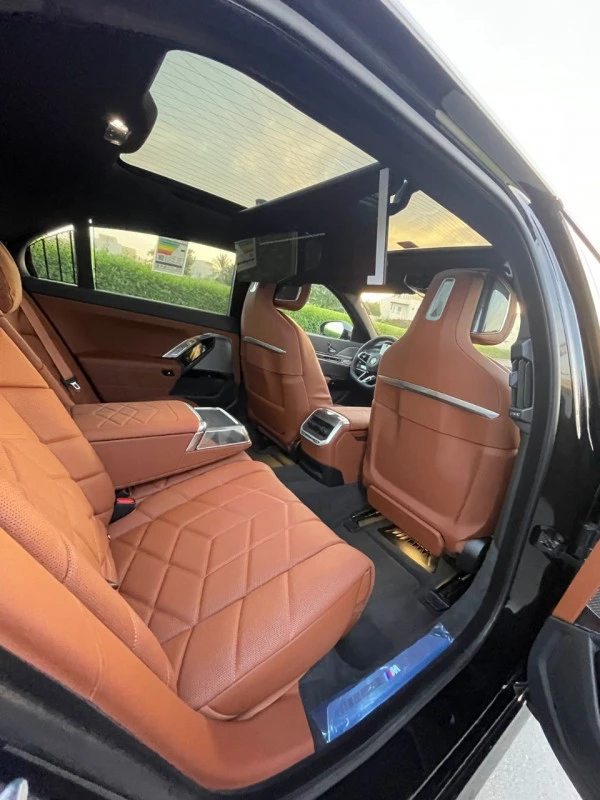 BMW 740Li