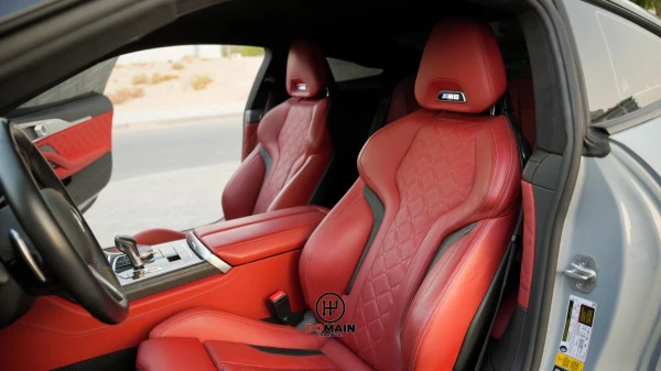 BMW M8