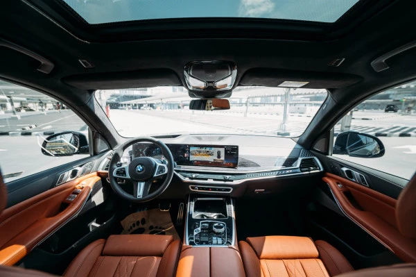 BMW X7 40i