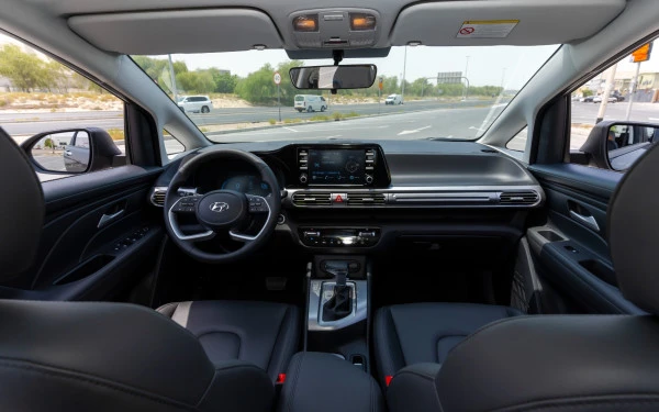 Grey Hyundai Stargazer Photo 10