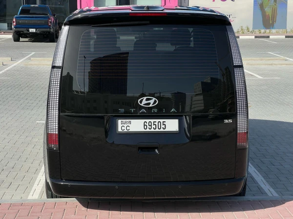 Grey Hyundai Staria 9S Comfort Photo 5
