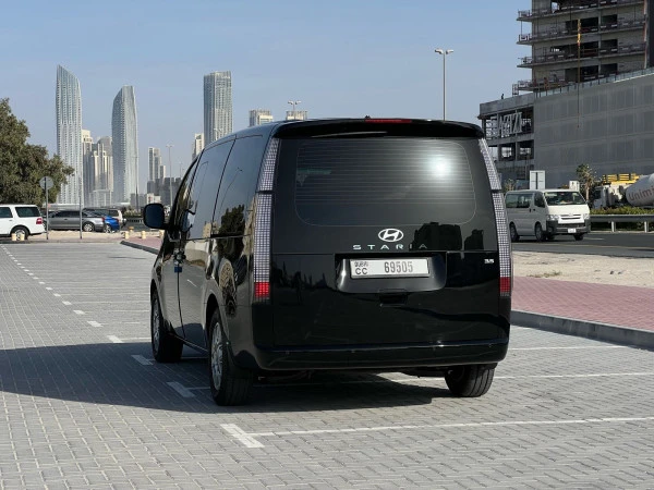 Grey Hyundai Staria 9S Comfort Photo 6