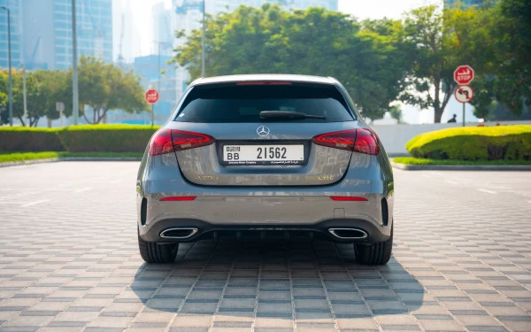 Grey Mercedes A200 Photo 5