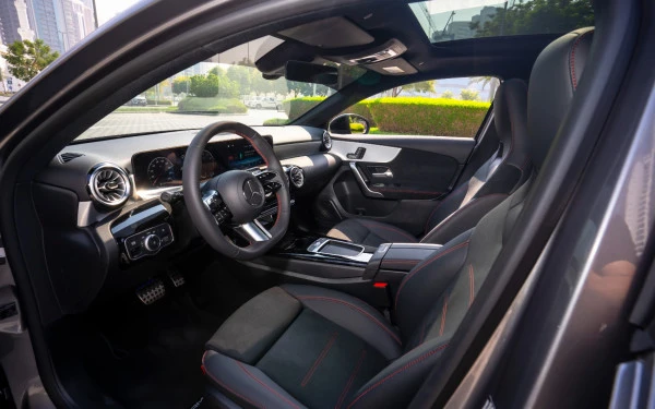 Grey Mercedes A200 Photo 6