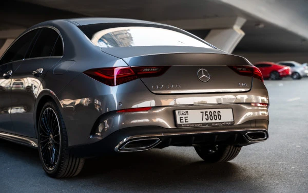 Mercedes CLA200