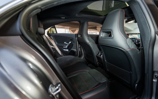 Grey Mercedes CLA200 Photo 16
