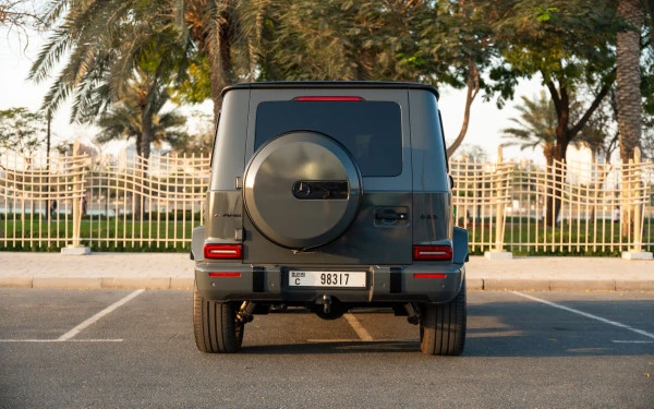 Grey Mercedes G63 AMG Photo 7