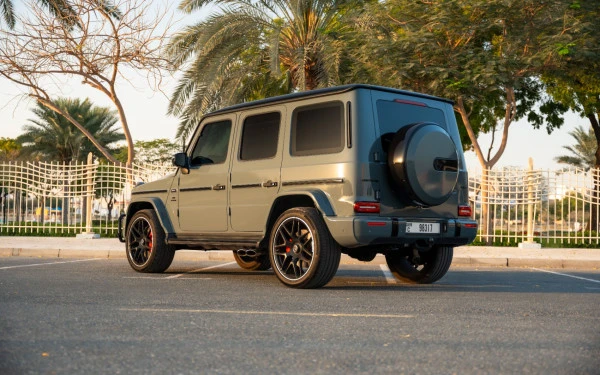 Grey Mercedes G63 AMG Photo 8