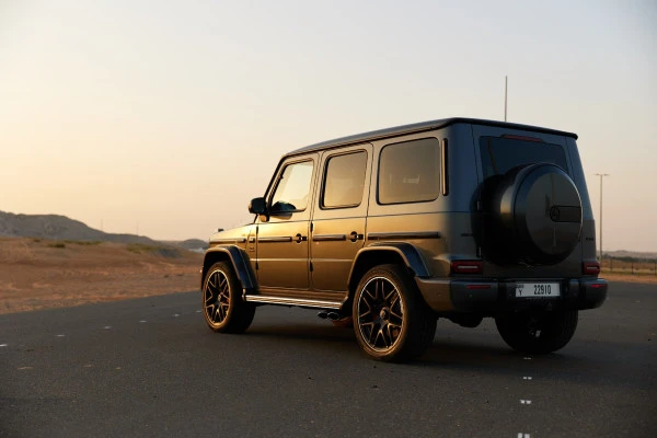 Grey Mercedes G63 AMG Photo 15