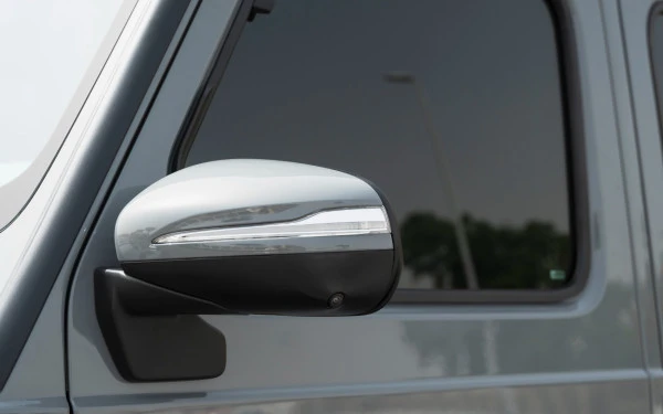 Grey Mercedes G63 AMG Photo 8