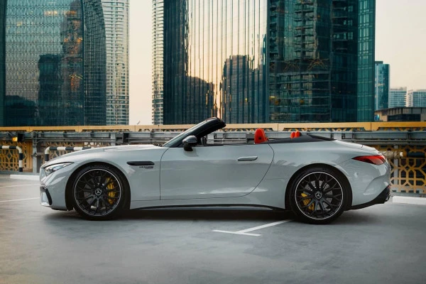 Mercedes SL63 AMG