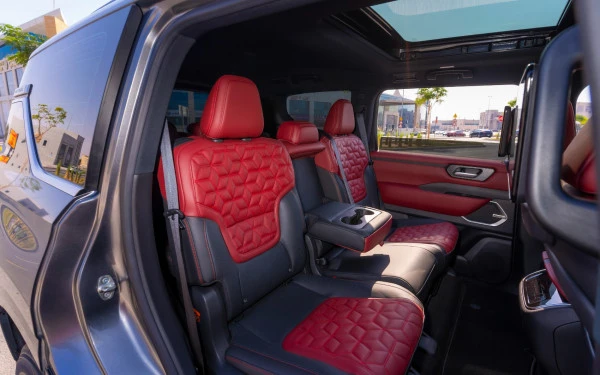 Grey Nissan Patrol Platinum V6 Photo 8