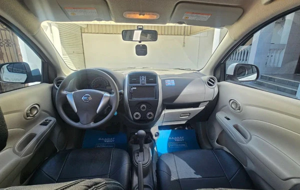 Nissan Sunny