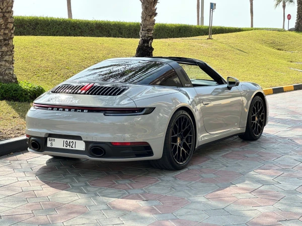 Grey Porsche 911 Targa Photo 5