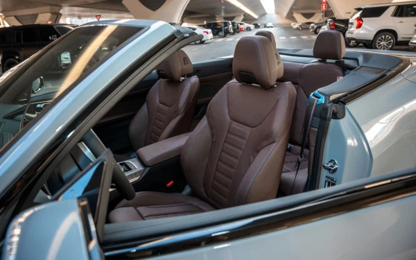 Nardo grey BMW 420i Photo 7