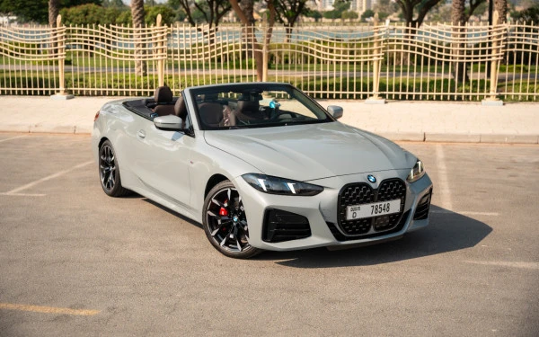 Nardo grey BMW 420i Photo 13