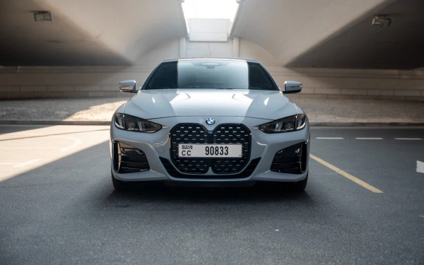 Nardo grey BMW 420i Photo 5