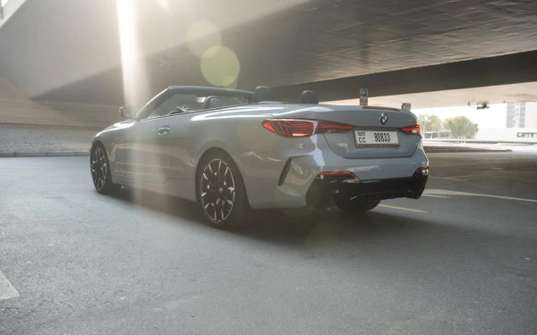 Nardo grey BMW 420i Photo 10