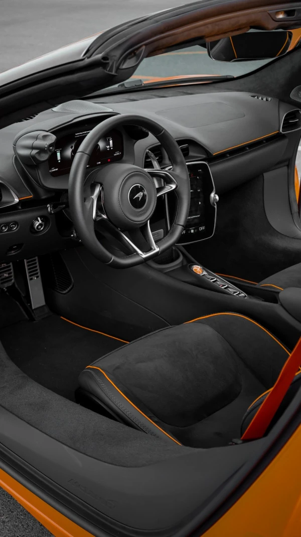Orange McLaren Artura Spider Photo 5