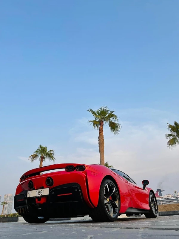 Ferrari SF90