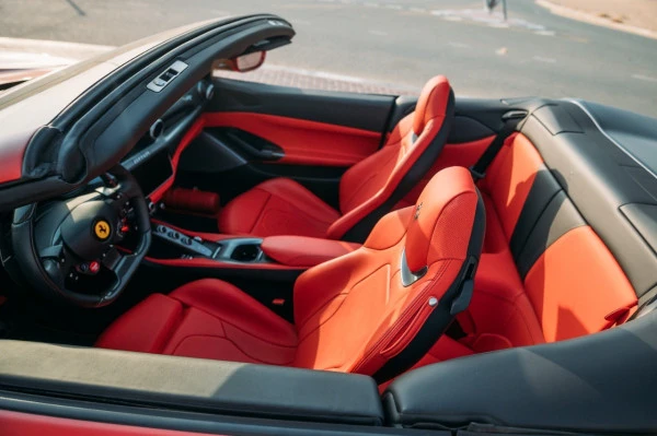 Ferrari Portofino Rosso