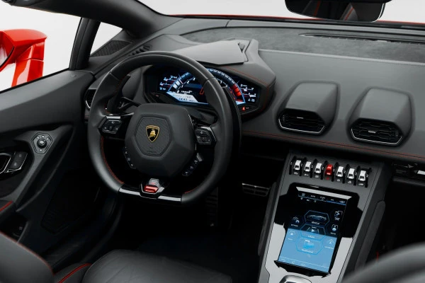Red Lamborghini Huracan Evo Akropovic Photo 5