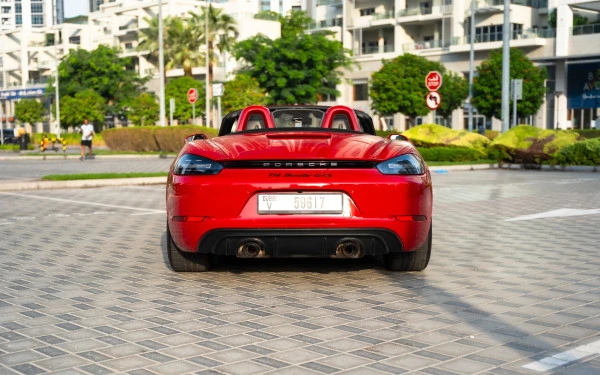 Red Porsche Boxster GTS 718 Photo 5