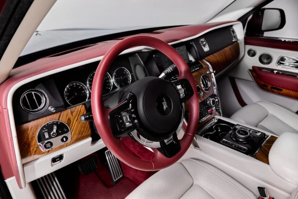 Rolls Royce Cullinan Mansory
