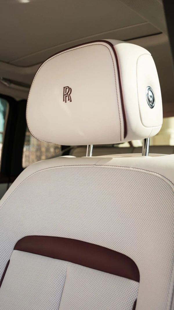 Red Rolls Royce Cullinan Mansory Photo 6