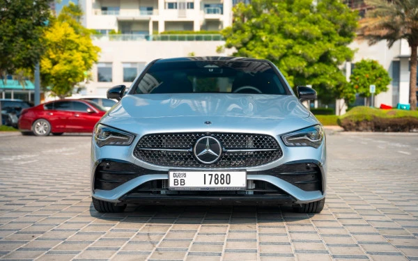 Mercedes CLA200