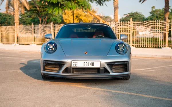 Porsche 911 Carrera GTS