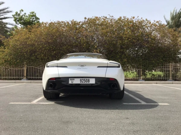 White Aston Martin DB11 Photo 8