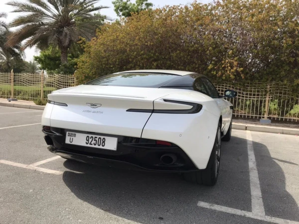 White Aston Martin DB11 Photo 9