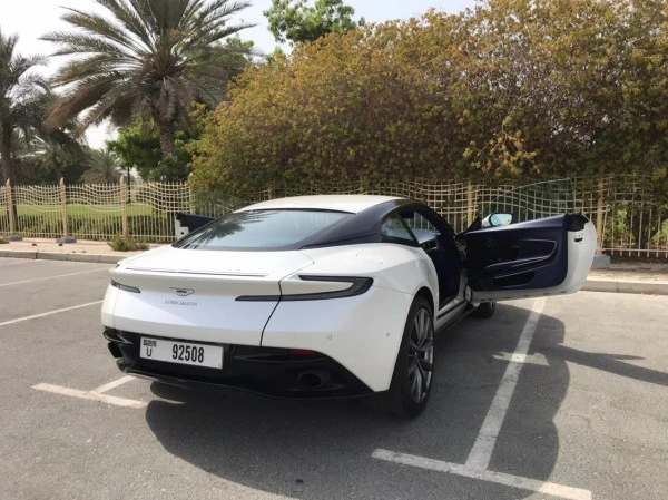 White Aston Martin DB11 Photo 13