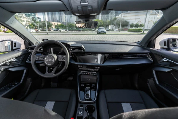 White Audi A3 Photo 7