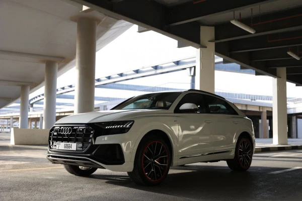 Audi Q8 55TFSI quattro