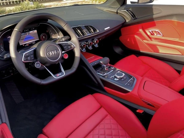 Audi R8 Spyder V10