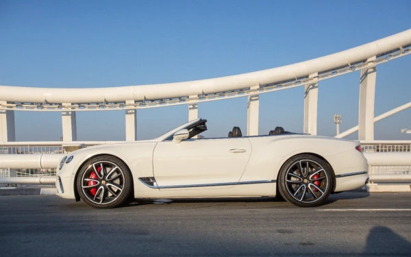 Bentley Continental GTC V12