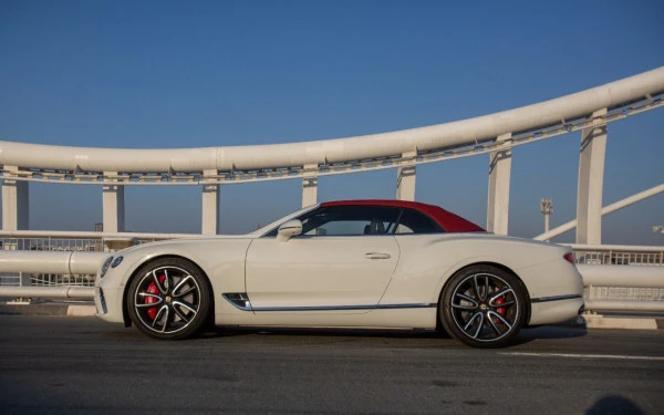 Bentley Continental GTC V12