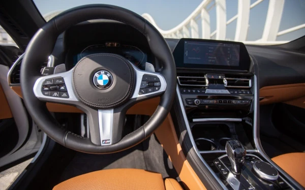 White BMW 840i cabrio Photo 5