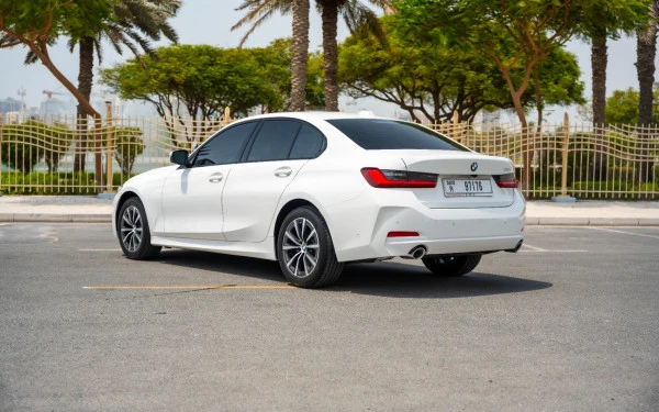 BMW 318i