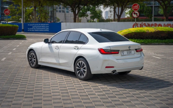 BMW 318i