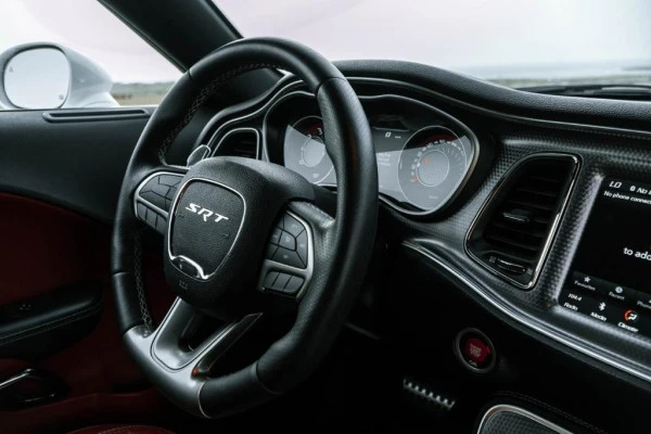 Dodge Challenger V8 Hellcat