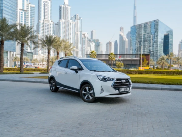 White JAC S3 Photo 9