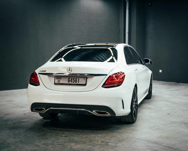 Mercedes C200